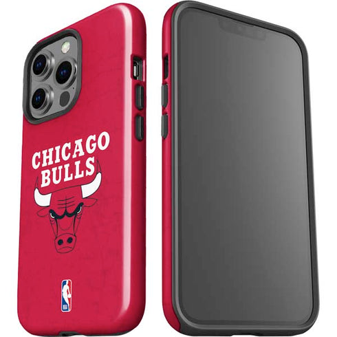 NBA Chicago Bulls Red Distressed iPhone 15 Pro Impact Case